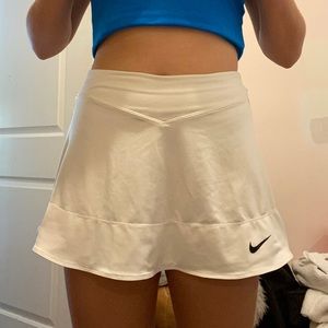 White Nike tennis skirt